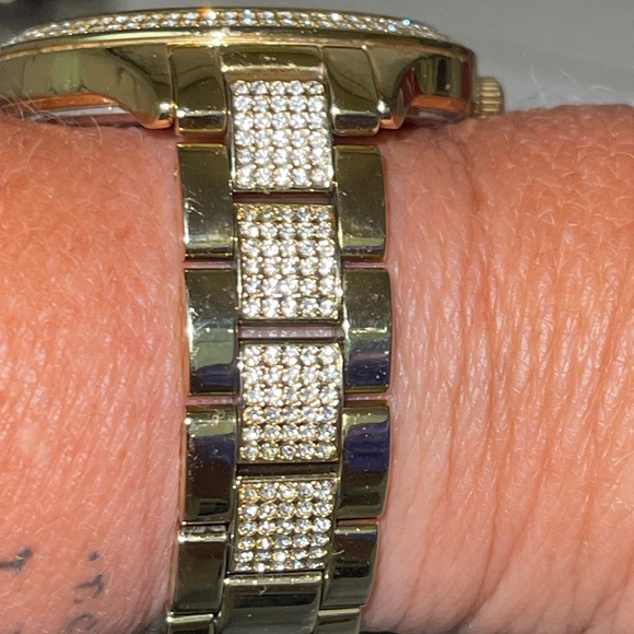 Michael Kors Pave Watch In Gold & Crystals - Picture 5 of 12